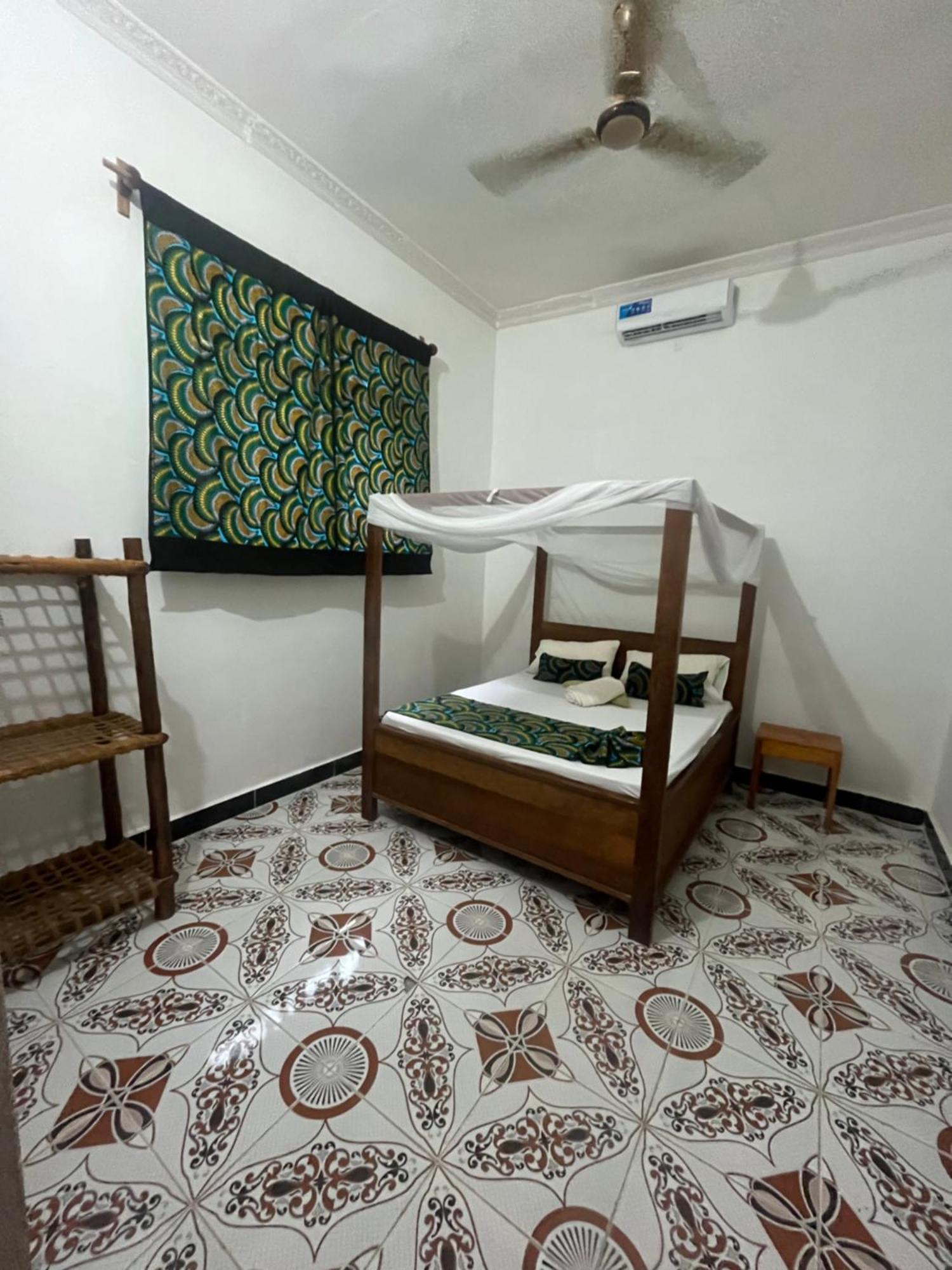 Fish House Nungwi Bed & Breakfast Exterior photo