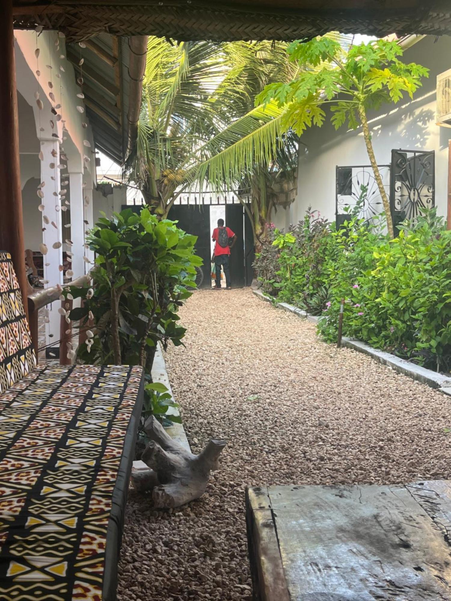 Fish House Nungwi Bed & Breakfast Exterior photo